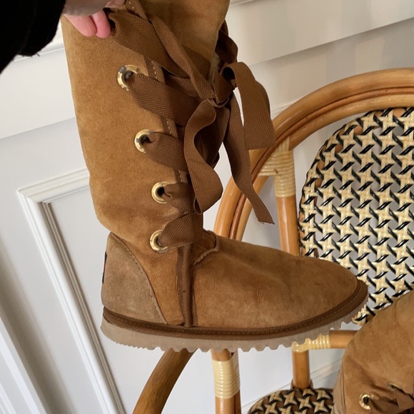 Ugg winter boots - Picture 3 of 5